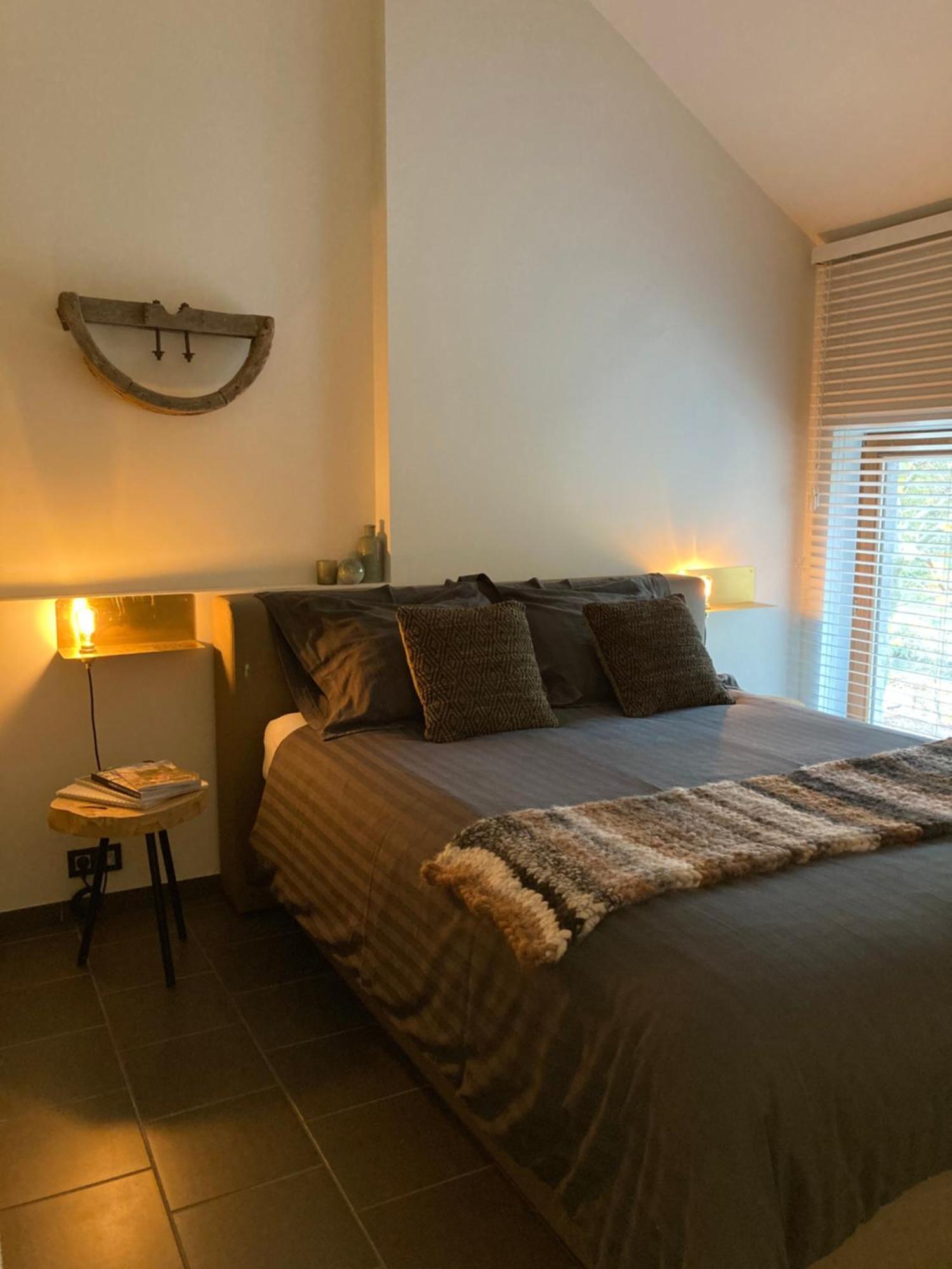 Bed and Breakfast De Ruttermolen Tongeren Esterno foto